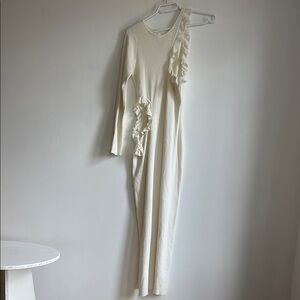 Elegant Cream Ruffle Dress Small